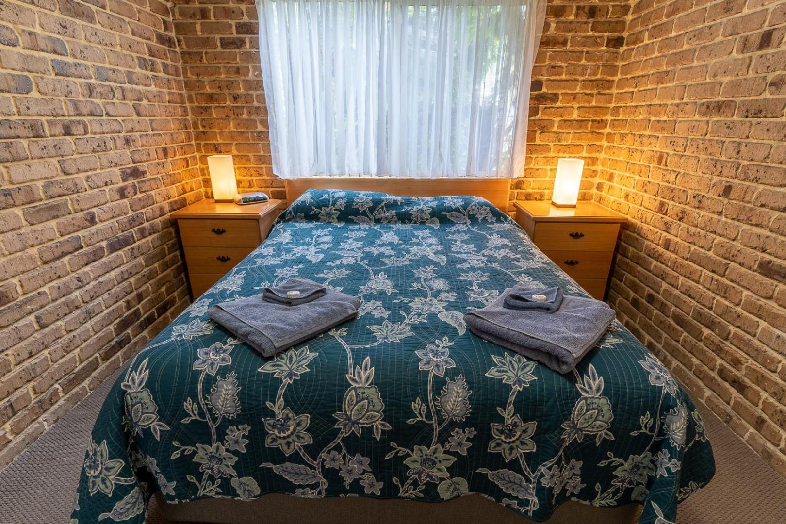 Beachfront Apartments メリンブラ エクステリア 写真