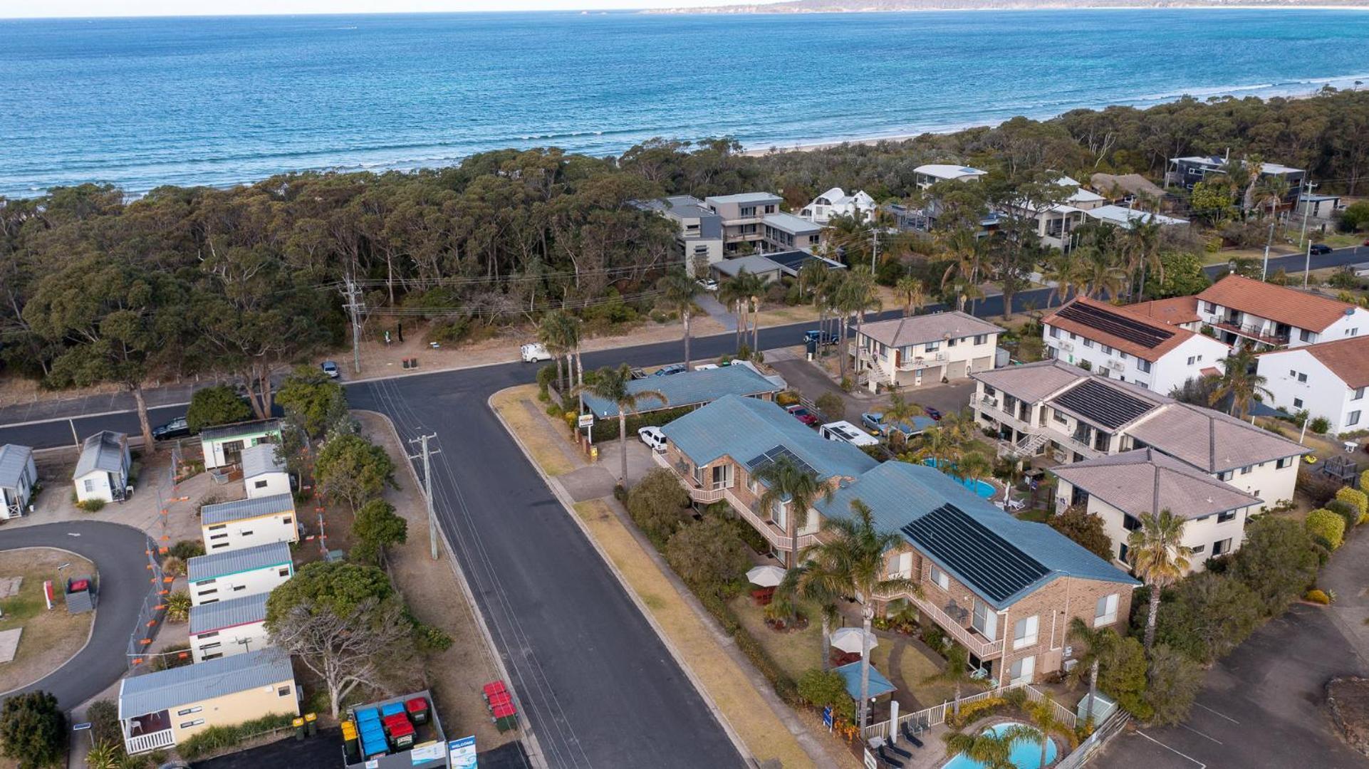 Beachfront Apartments メリンブラ エクステリア 写真